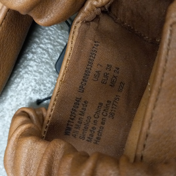 Time and Tru memory foam Cognac Flats - Picture 5 of 7